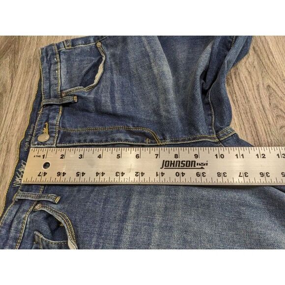 (3/$35) Mossimo Size 14 / 32 Whiskered High Rise Skinny Pockets Denim Blue Jeans - Picture 9 of 10